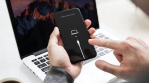 iPhone 變磚怎麼辦?4 步把它救回來